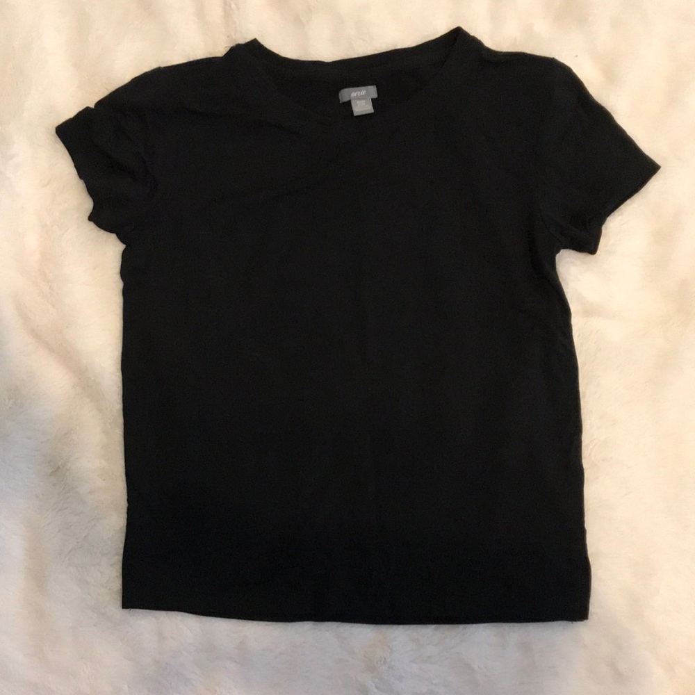 Plain Black Crop Tee
